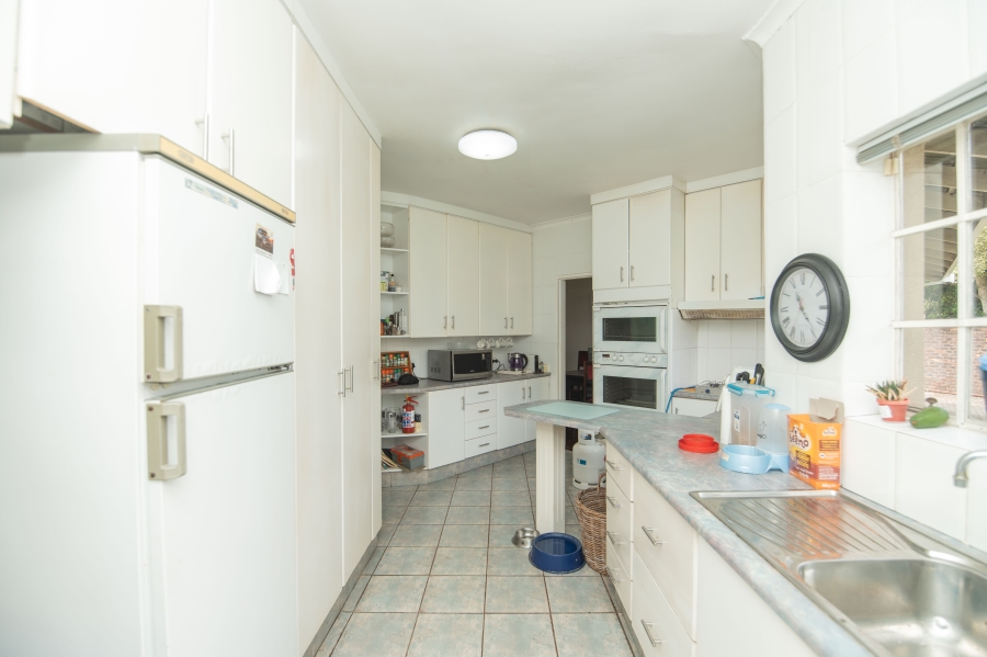 4 Bedroom Property for Sale in Bluewater Bay Eastern Cape